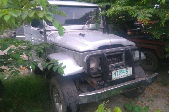 Toyota Landcruiser 4x4 2B Engine 1982 Silver For Sale 