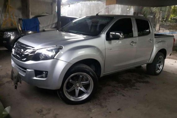 Isuzu Dmax 2015 FOR SALE