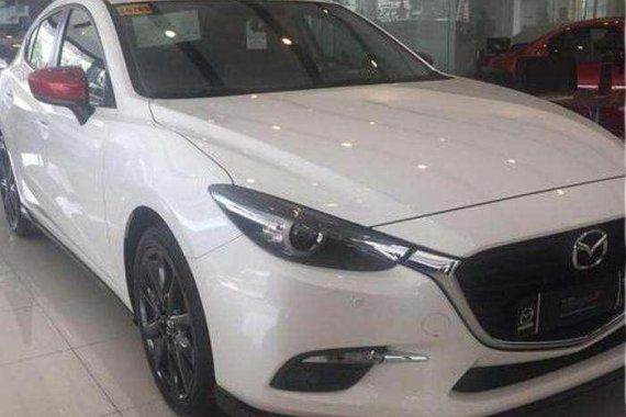 2018 Mazda 3 V 1.5L Sedan FOR SALE