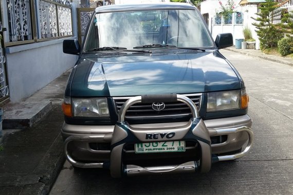 TOYOTA REVO 2000 FOR SALE