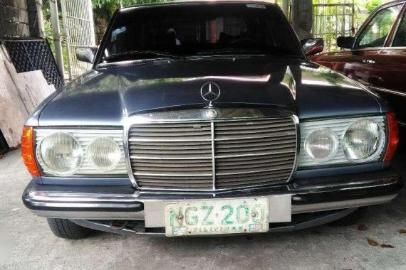 Mercedes Benz w123 200 body vintage car 1978 for sale