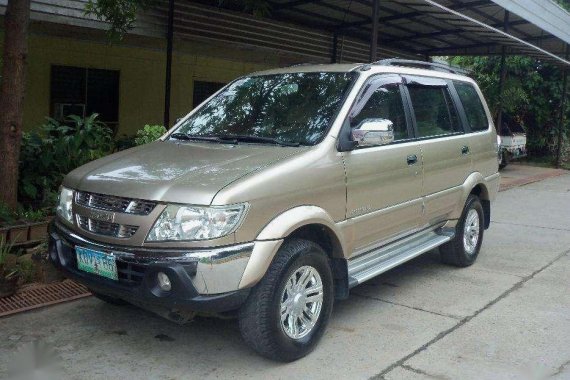 For sale Isuzu Sportivo well maintained all power 2009