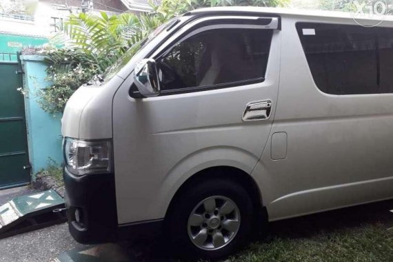 Toyota Hiace Commuter 2012 White For Sale 