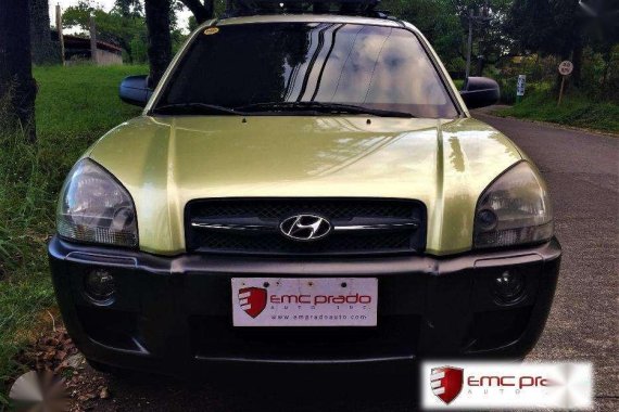 2006 Hyundai Tucson AT Gas Golden For Sale 