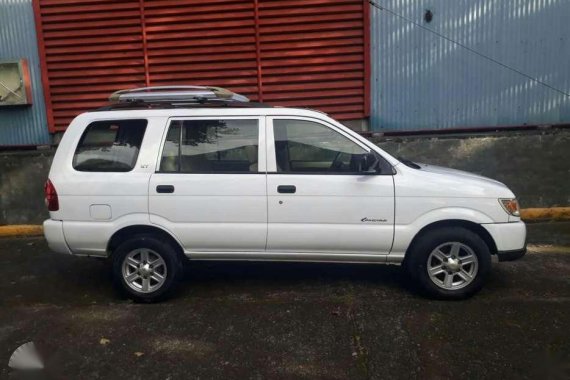 2010 model Isuzu Crosswind XT manual transmission FOR SALE