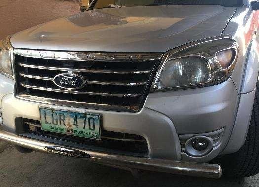 Ford Everest 4x2 2010 Silver MT for sale