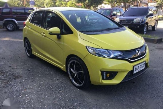 2015 Honda Jazz VX 1.5 AT Yellow HB For Sale 