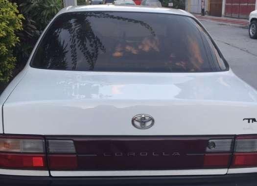 Toyota Corolla XL 1996 MT White Sedan For Sale 