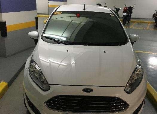 Ford Fiesta Trends 2016 AT White HB For Sale 