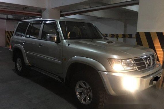 Well-maintained Nissan Patrol 2003 PRESIDENTIAL EDITION M/T for sale