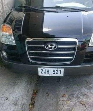 Hyundai Starex 2006 AT Black Van For Sale 