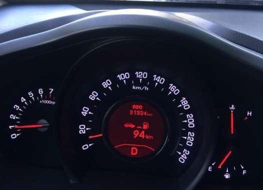 Kia Sportage 2012 AT White SUV For Sale 