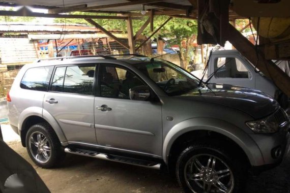 Mitsubishi Montero GLS Automatic Gasoline For Sale 