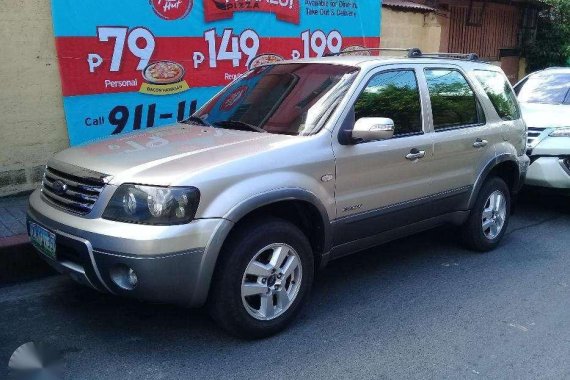 2008 Ford Escape XLT 4X4 gas matic for sale