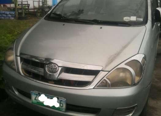 Toyota Innova G 2005 AT Silver For Sale 