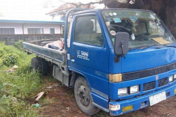 Isuzu Elf 6 Wheelers 4BE1 14ft Blue For Sale 