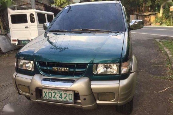 Isuzu xuv 2002 matic for sale 