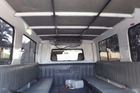 Well-maintained Mitsubishi L300 2010 for sale