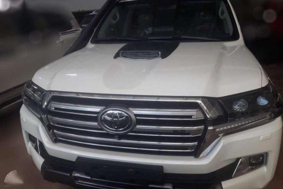 For sale Brandnew 2018 Toyota Land Cruiser 
