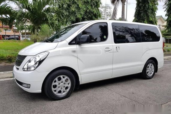 Well-kept Hyundai Grand Starex 2010 for sale