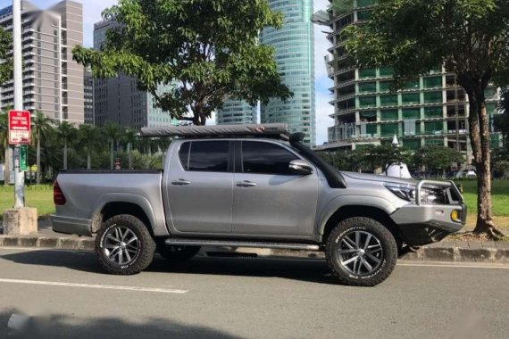 2017 Toyota Hilux 4x4 AT Silver Pickup For Sale 