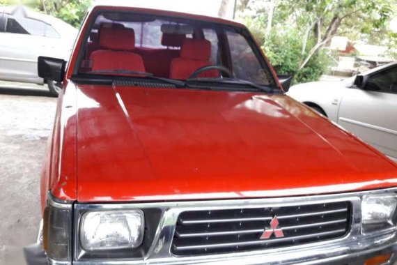 1995 Mitsubishi L-200 MT Red Pickup For Sale 