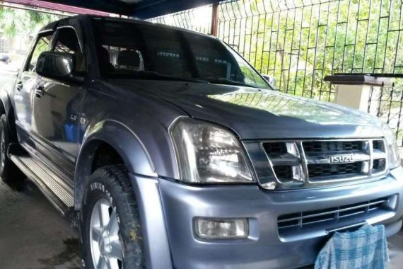 Isuzu D-max 2005 AT Gray Pickup For Sale 