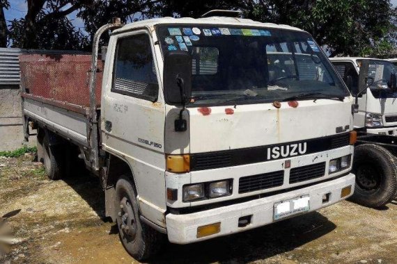 Isuzu Elf dropside 2003 double tires for sale 