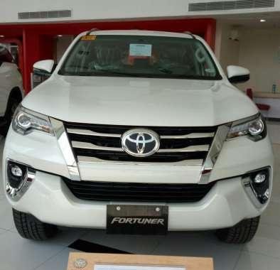 2018 BRand New TOyota FORtuner V Dsl Automatic 4x4