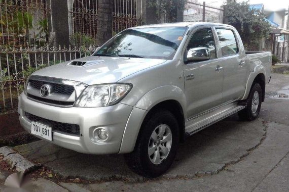 Toyota Hilux 2011 G 4x4 Diesel AT for sale 