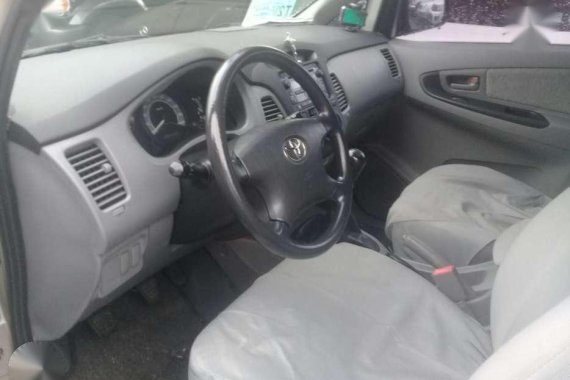 2009 Toyota Innova E for sale