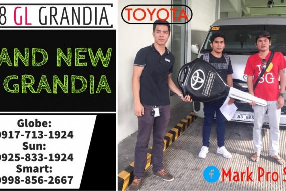 Brand new 2018 Toyota Super Grandia AT Hiace Brand New Only Call: 09258331924 Now!