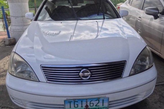 Almost brand new Nissan Sentra Gasoline 2011 for sale