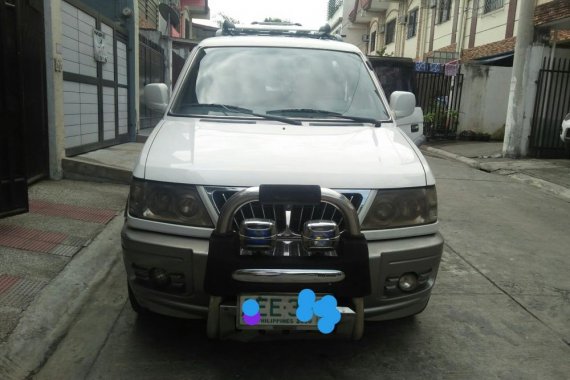 Good as new Mitsubishi Adventure 2004 for sale