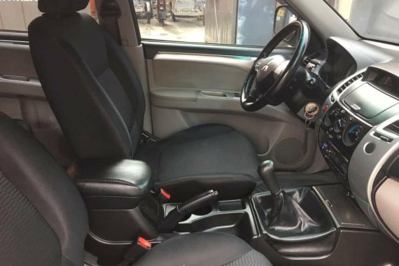 Good as new Mitsubishi Montero sport manual 4x2 2010 for sale