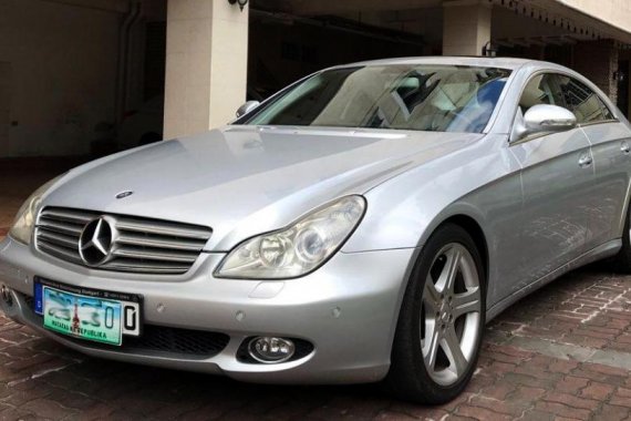 Used Mercedes-Benz 2005 Automatic Gasoline at 31000 km for sale