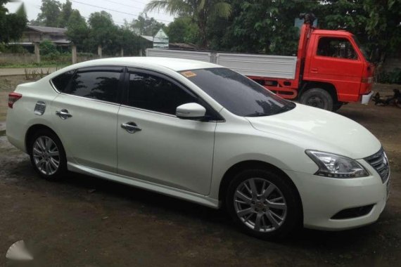 For sale Nissan Sylphy 18v top of the line