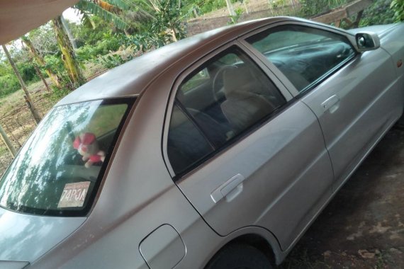 Well-maintained Mitsubishi Lancer 2000 for sale
