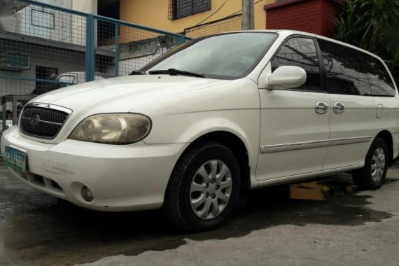 2005 model Kia Carnival local gas automatic for sale