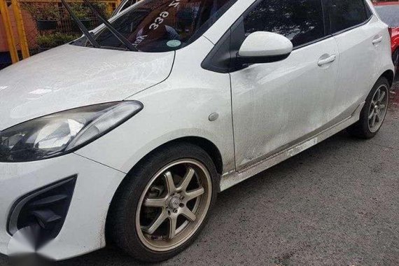 Rush for sale Mazda 2 hatchback 2012