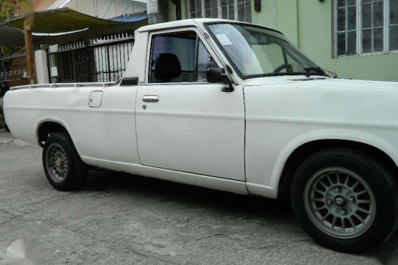 1994 Nissan Sunny Pickup Truck for sale