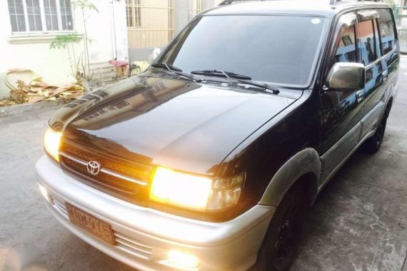 2000 Toyota Revo sport runner for sale