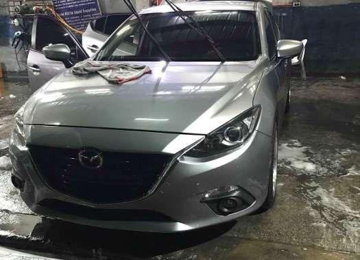 Mazda 3 SkyActiv 2015 model for sale