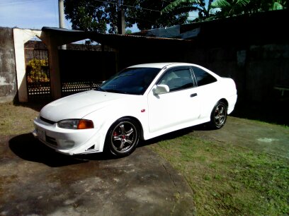 Well-maintained Mitsubishi Lancer 1998 for sale