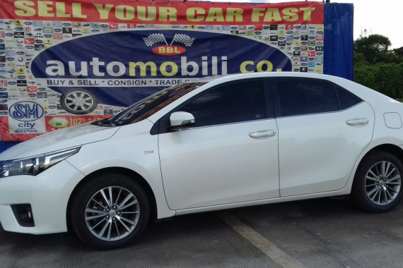  Toyota Corolla Altis 2015 Year 550K for sale