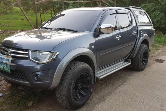 For sale Mitsubishi Strada 2010 gls 4x4