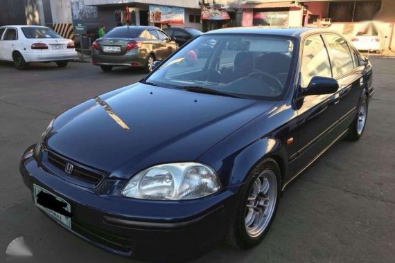 Honda Civic Vti 96 MT loaded for sale