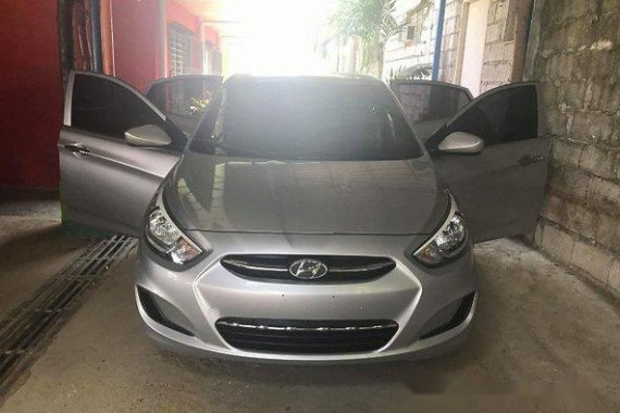 Hyundai Accent 2015