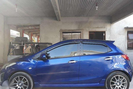 MAZDA 2 2011-2012 hatchback for sale