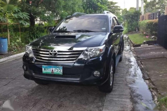 Toyota Fortuner V 30 2013 for sale